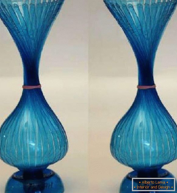wazon na zewnątrz z rękami wykonanymi z plastikowych butelek, zdjęcie 23