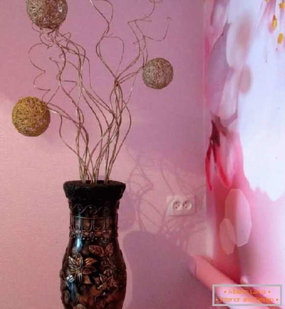 zdjęcie wazonów odkrytych ręcznie, zdjęcie 6