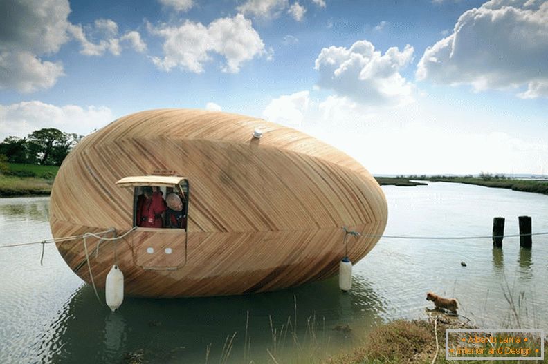 Niezwykły pływający dom Exbury Egg ze studia PAD, grupa SPUD i Stephen Turner