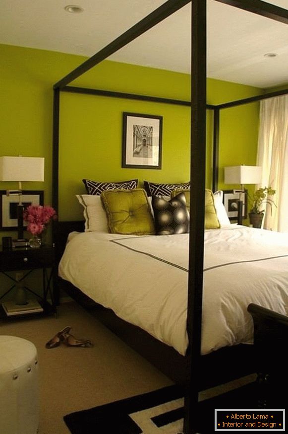 Sypialnia ze ścianami w kolorze oliwkowym