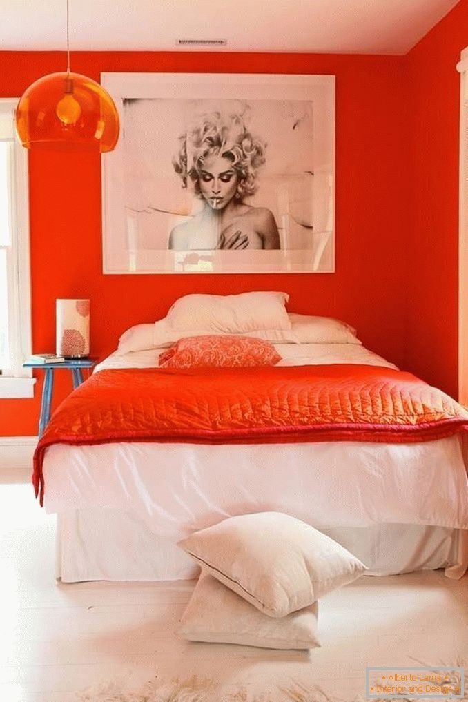 Pomarańczowa sypialnia