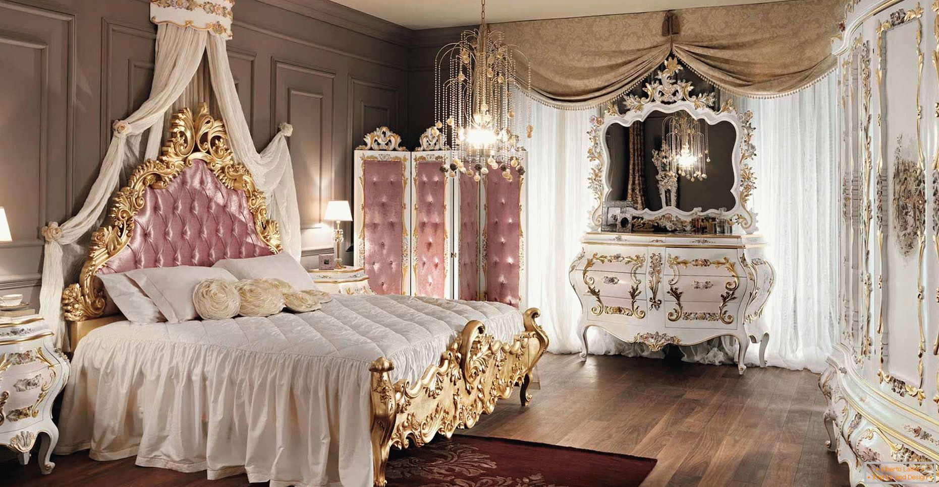 Pompatyczna, majestatyczna sypialnia dla młodej damy.