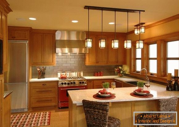 Lampy sufitowe i punktowe do kuchni z sufitem napinanym