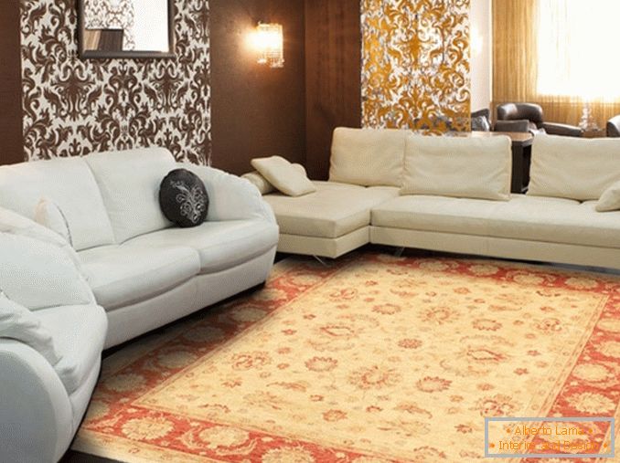 Wełniane dywany o nowoczesnym wyglądzie we wnętrzu: godności, zasady wyboru, zdjęcia dywanów z wełny
