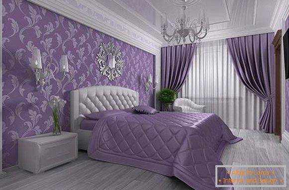 Fiołkowa tapeta w sypialni w stylu luksusu