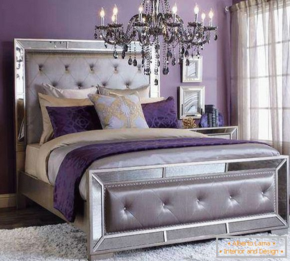 Fioletowa sypialnia - fotografia w połączeniu ze srebrzystymi