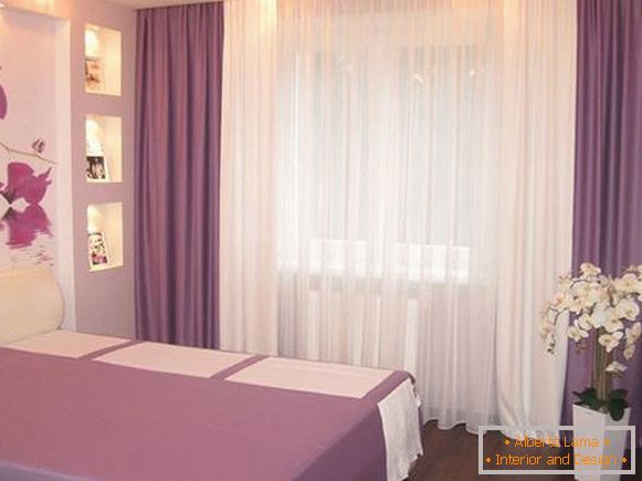 Sypialnia w fioletowych kolorach w nowoczesnym stylu