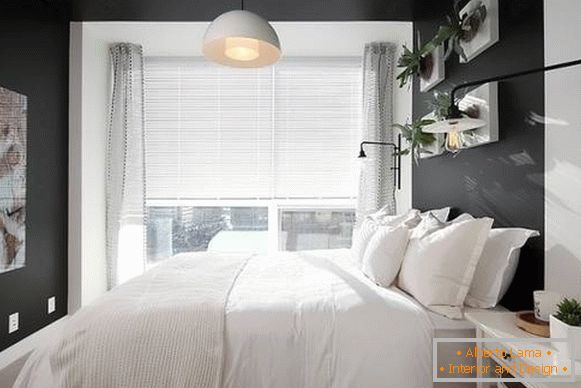 Przejrzyste zasłony w sypialni - nowożytna projekt fotografia 2016