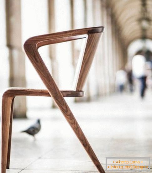 Krzesło od projektanta Alexandre Caldas
