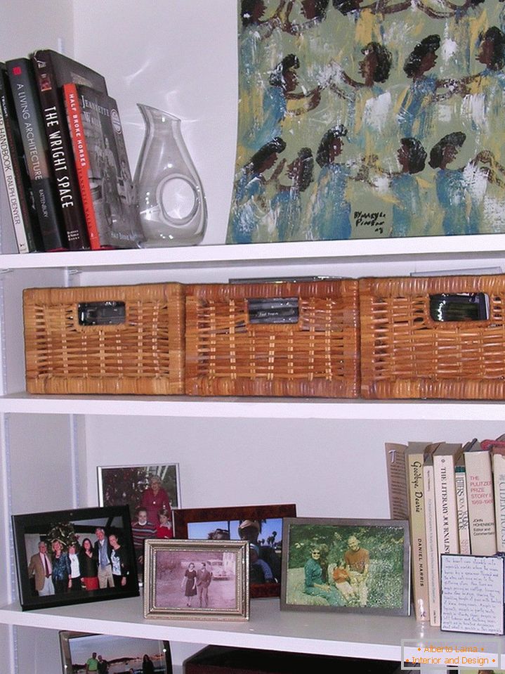 Półka na książki i zdjęcia