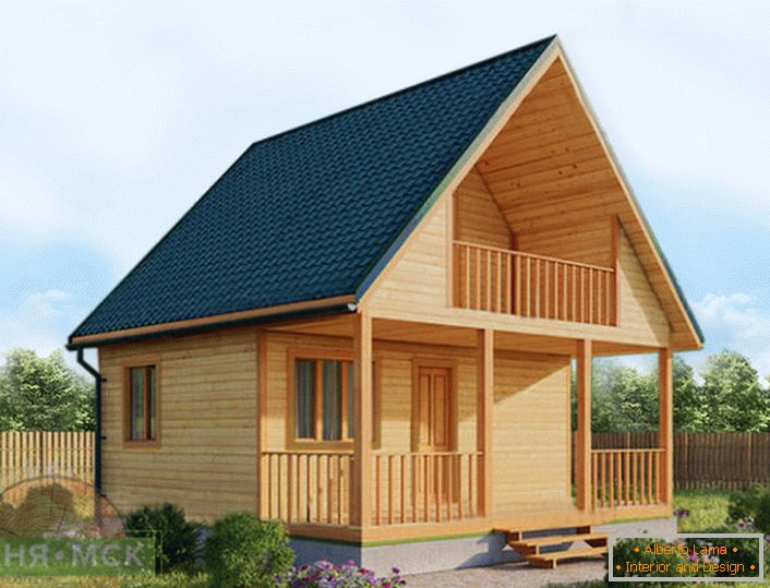 od wczesnej wiosny do późnej jesieni. Dom z drewna jest zaprojektowany z dużym tarasem i balkonem, ten projekt jest odpowiedni dla południowych regionów Rosji.